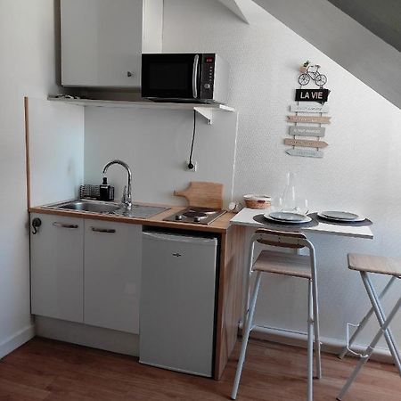 Angers Studio Idealement Situe : 2M Gare, 4M Centre Ville Exterior foto