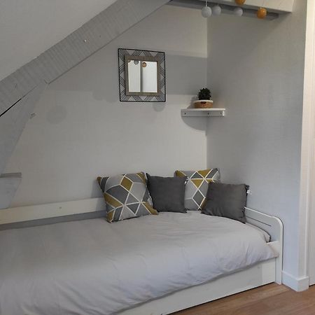 Angers Studio Idealement Situe : 2M Gare, 4M Centre Ville Exterior foto